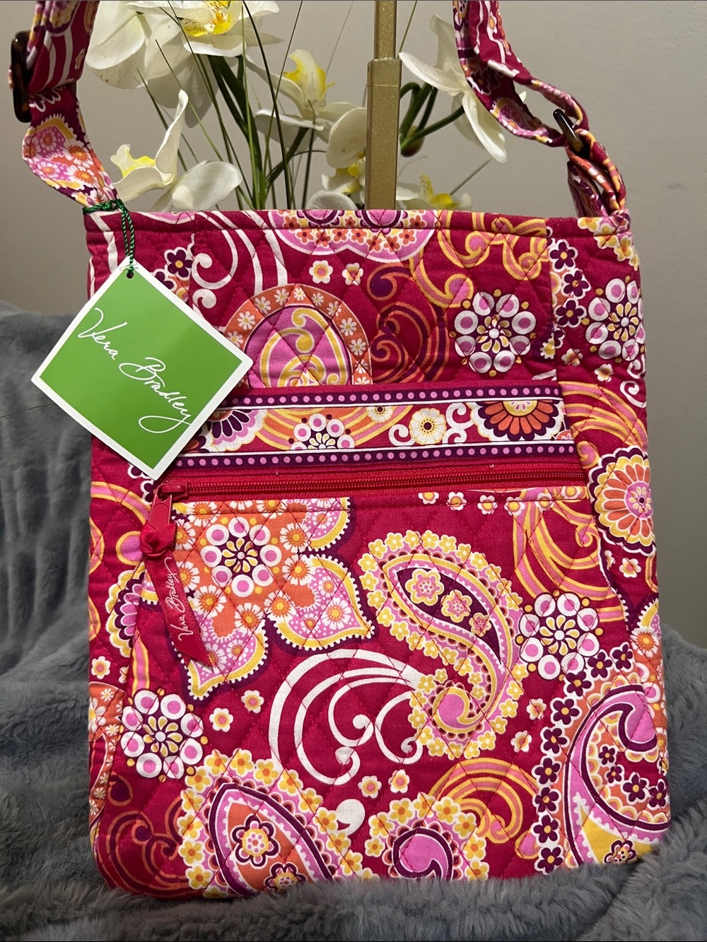 Vera Bradley Rasberry Fizz Paisley Quilted Hipster NWOT retail $54 - Picture 2 of 7